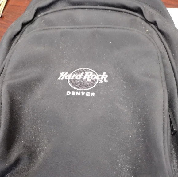 🙂Hard Rock Cafe Denver Smaller backpack 🎒12 x5 x 9 - Picture 2 of 4